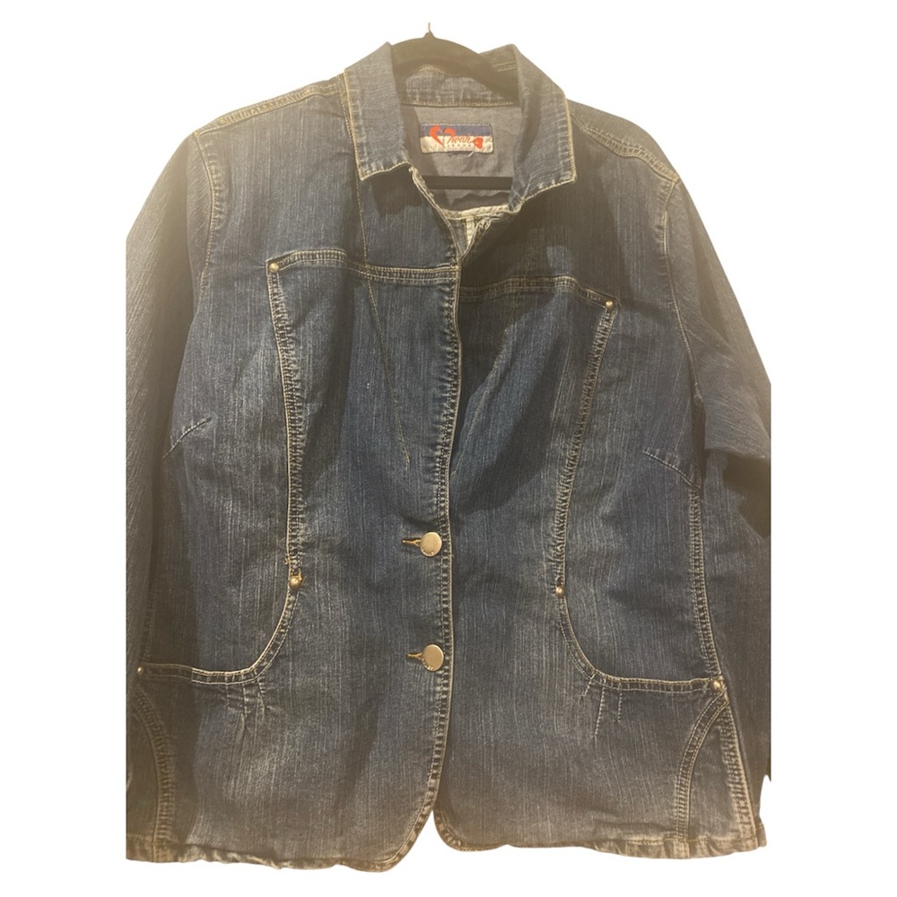Denim Jacket with Button Closure - Picture 4 of 4